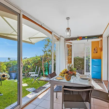 1 Bedroom - Sea View & Pool - Happy Appartement *