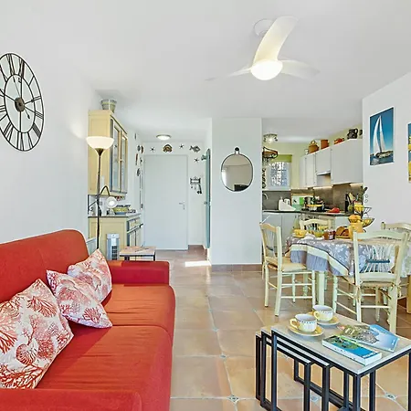 1 Bedroom - Sea View & Pool - Happy Appartement *