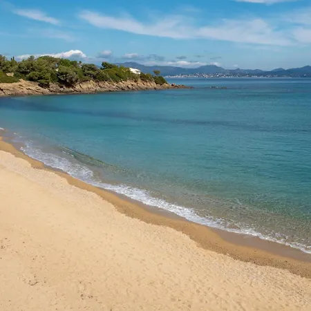1 Bedroom - Sea View & Pool - Happy